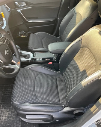 Kia Ceed cena 97000 przebieg: 49000, rok produkcji 2021 z Żywiec małe 106